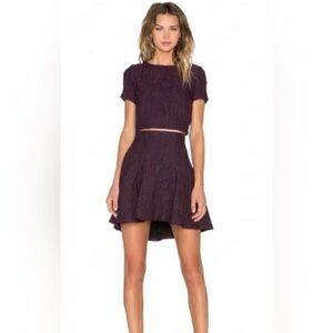 ❤️Alice & Olivia NWT Plum Brocade Sibel Top and Flared Hi-Low Skirt.  Size 6.